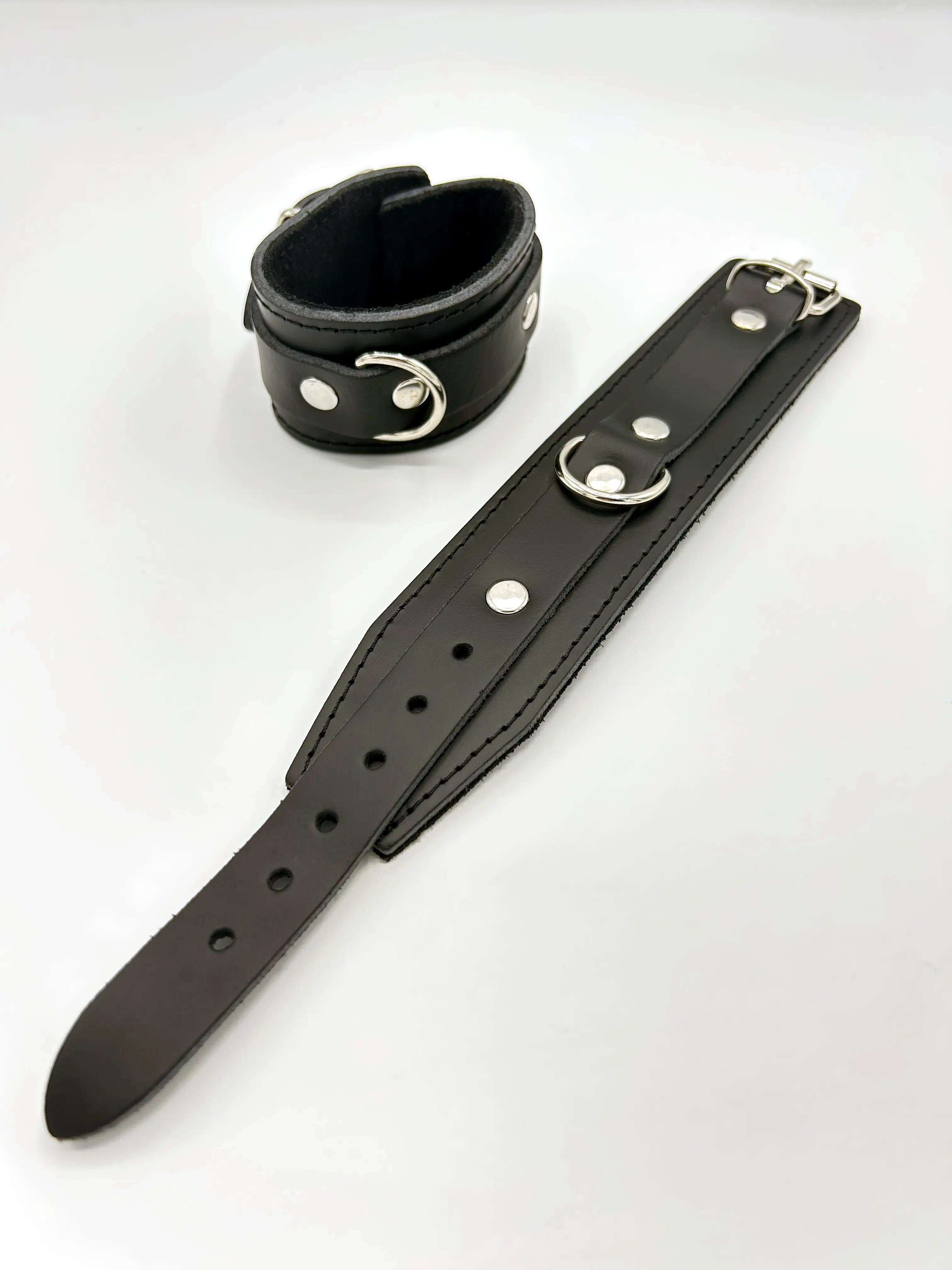 Fesselndes von PM Body Leather