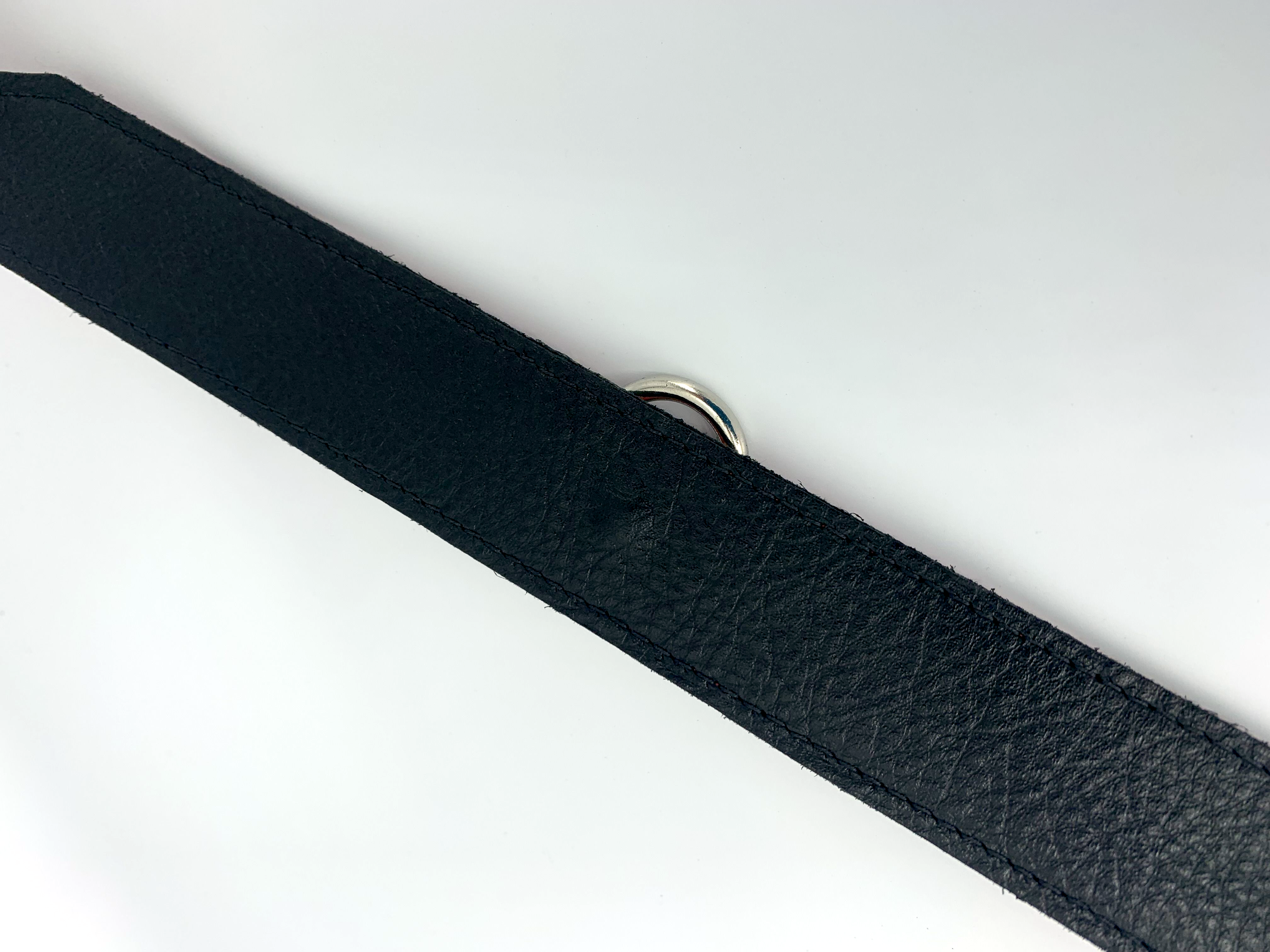 Halsband "Passion" aus rotem Lackleder