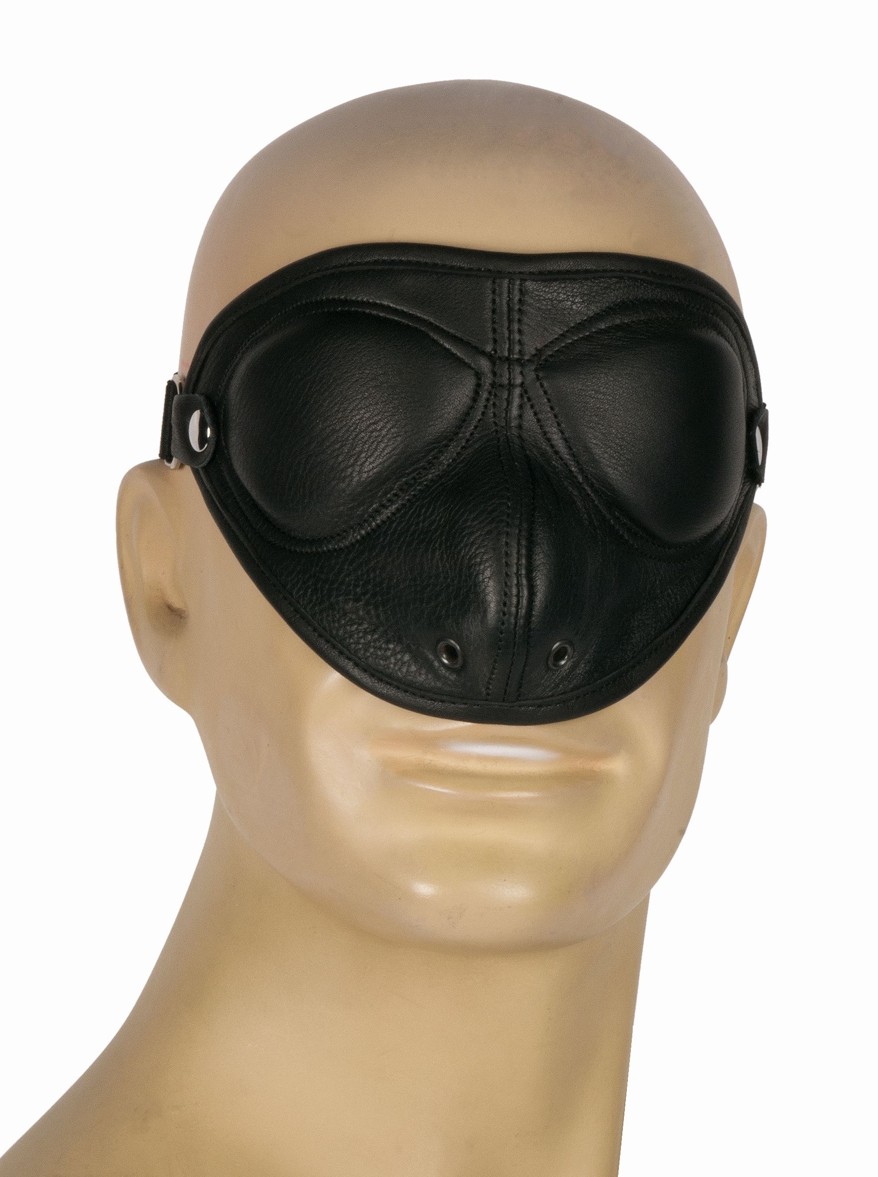 Gesichts-Maske mit Atemösen